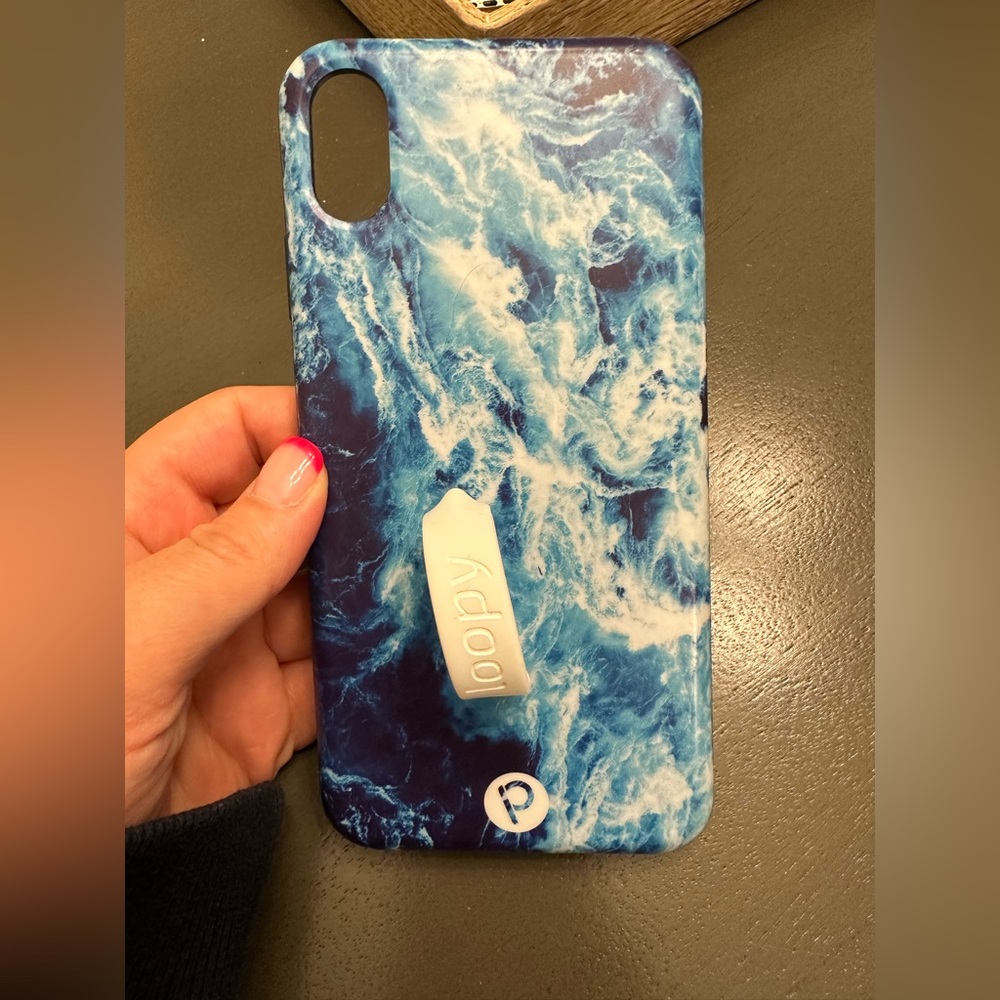 iPhone XS Max loopy case